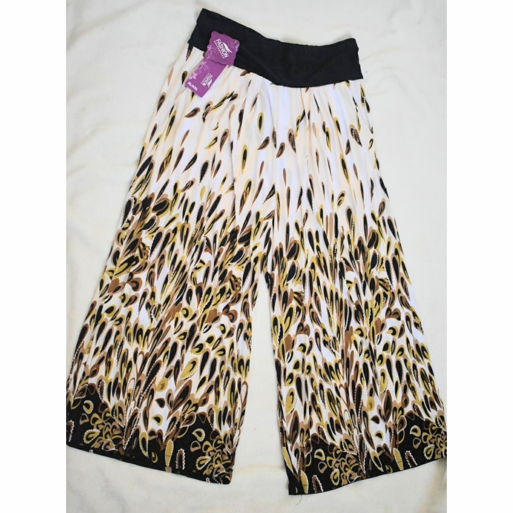 NEW! Paisley Print Wide Leg Loose Pants (XL/XXL)